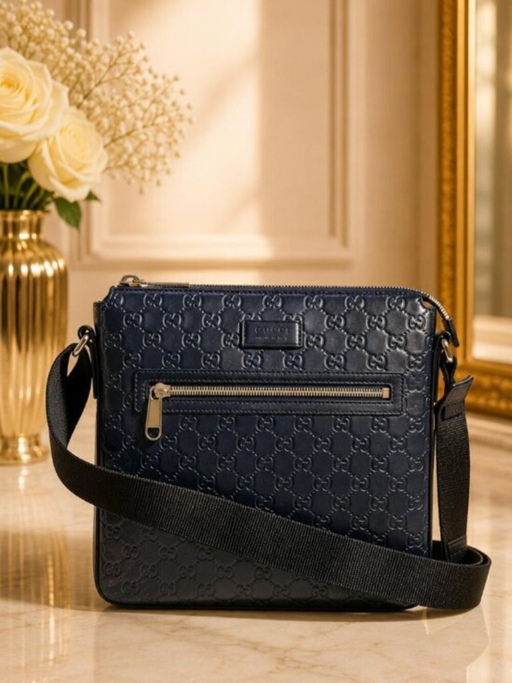 Authentic Gucci Guccissima Leather Messenger Crossbody Bag Navy Blue